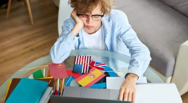 Nauczanie zdalne dla kogo? Odkryj, kto zyska na nauce online