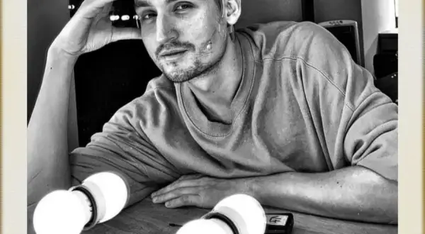 Filip Cembala czy ma żonę? Prawda o jego życiu osobistym i relacjach