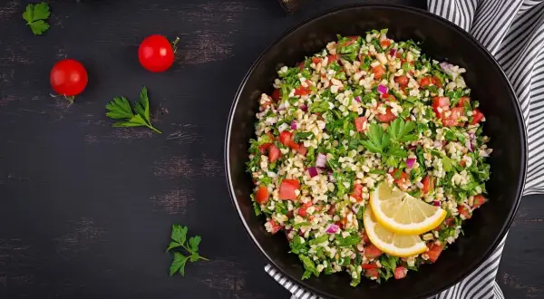 Jak ugotować kaszę bulgur - proste przepisy i praktyczne porady