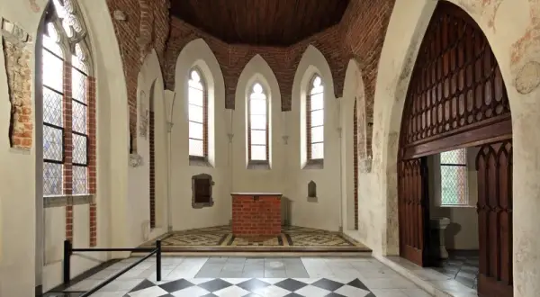 Zamek w Malborku wnętrze - tajemnice historycznych pomieszczeń