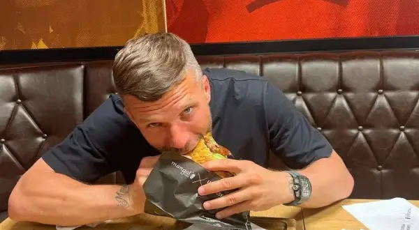 Gdzie kupić Podolski kebab? Najlepsze miejsca i opinie klientów