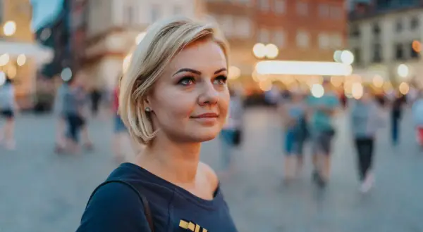 Jakie obiektywy na początek wybrać, by uniknąć błędów i zacząć fotografować jak profesjonalista