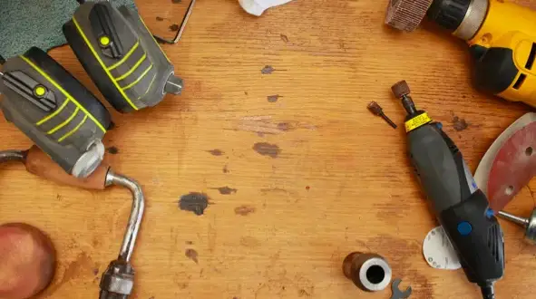 7 niezbędnych narzędzi elektrycznych dla każdego fana DIY w 2025 roku