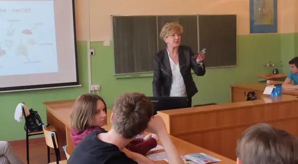 Oczywiście po francusku – poznaj najważniejsze tłumaczenia i ich użycie