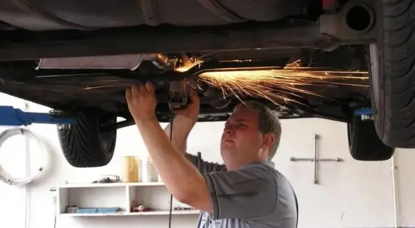 Jak wyprogramować DPF i uniknąć poważnych problemów z autem