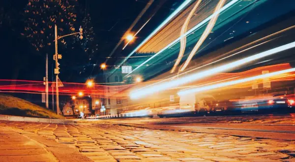 9 absurdów motoryzacyjnych, które serwuje nam kino. Uważaj!