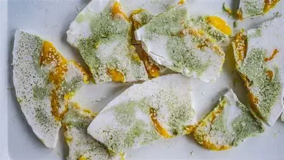 Frozen bites o smaku matchy i mango