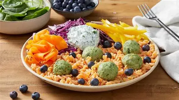 Bowl proteinowy z pulpecikami z indyka