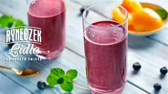 Smoothie z borówkami i brzoskwiniami