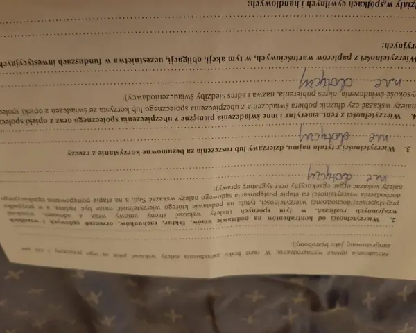 Oświadczenie do komornika o braku majątku. Wpisano "nie dotyczy" przy pytaniach o wierzytelności.