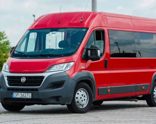 Ile kosztuje bus do Anglii? Sprawdź ceny i uniknij wysokich opłat