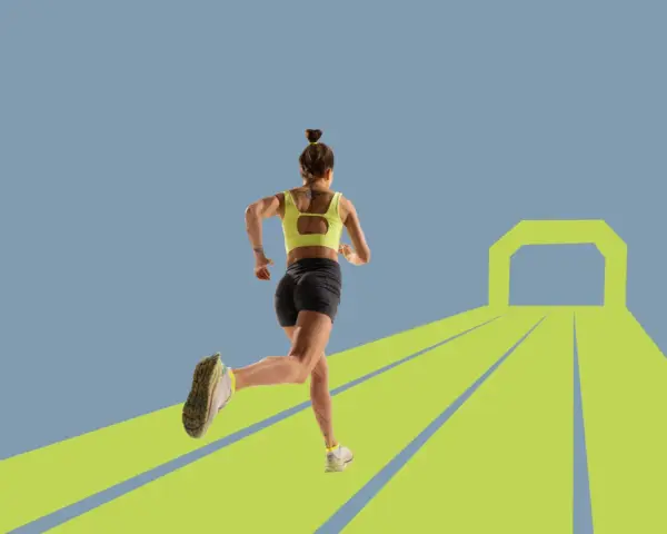 Kvinna springer mot en ljus framtid, redo att springa 3 km.