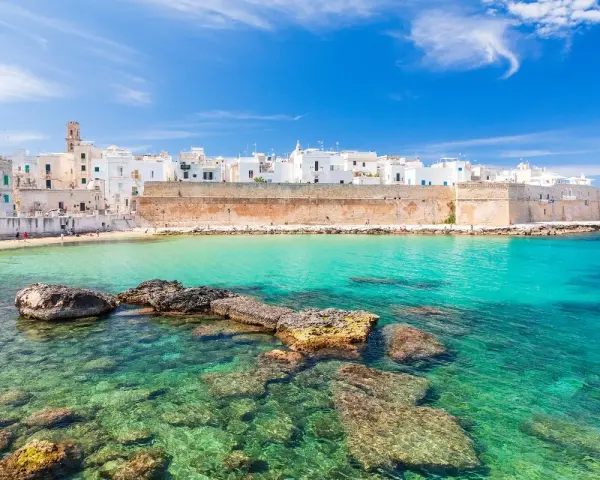 Costa Adriatica: Trova la tua vacanza ideale tra spiagge e borghi