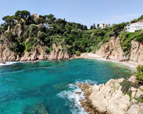 Dónde ir de vacaciones: Guía para tu viaje ideal en España