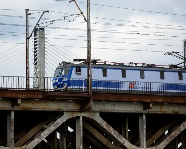 Czy można zwrócić bilet PKP? Sprawdź zasady i uniknij strat