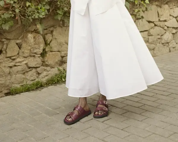 Buty do koronkowej sukni: Jak połączyć styl z komfortem?