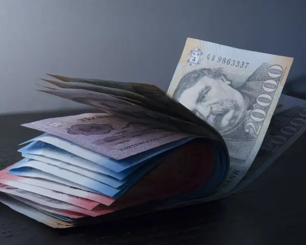 Forint na Węgrzech: Płać sprytnie, unikaj pułapek finansowych!