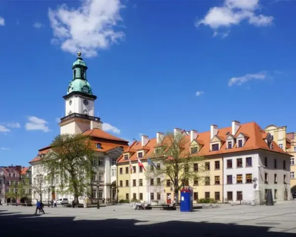 Jelenia Góra ile mieszkańców? Sprawdź zaskakujące statystyki ludności
