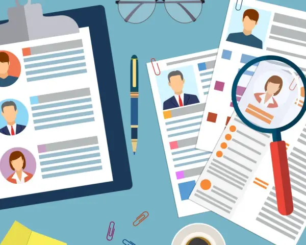 Curriculum vitae e profili di candidati, con una lente d'ingrandimento che esamina i requisiti per uno studente lavoratore.