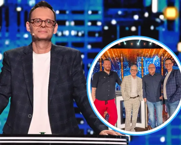 Prowadzący program "Jaka to melodia" z jurorami. Zastanawiacie się, o której godzinie zaczyna się zabawa?
