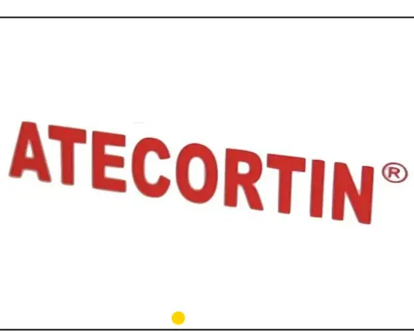 Czerwony napis ATE CORTIN® na białym tle. Pomoc w przypadku zatkanego ucha.