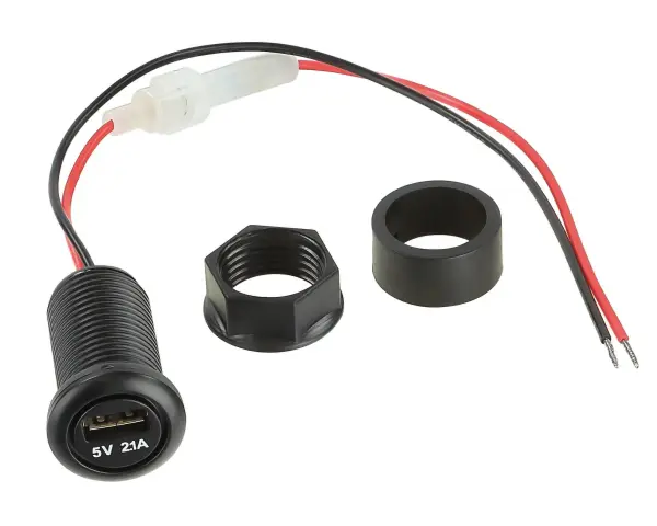 En svart usb adapter bil med sladdar och muttrar. Perfekt för att ladda din telefon på resan.