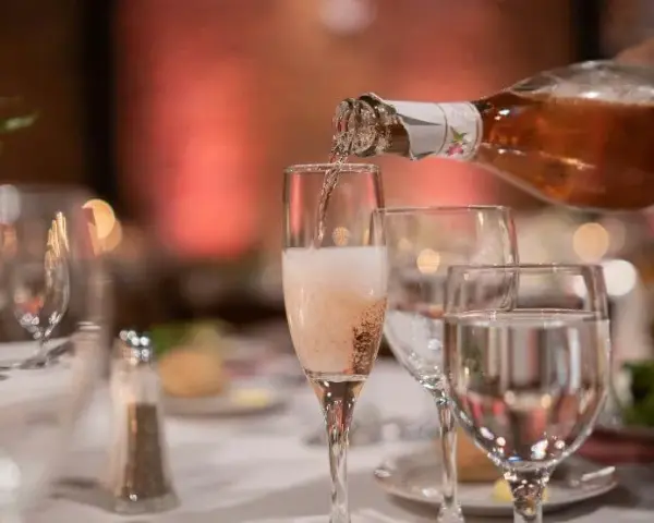 Jakie prosecco na wesele – najlepsze wybory na idealny toast