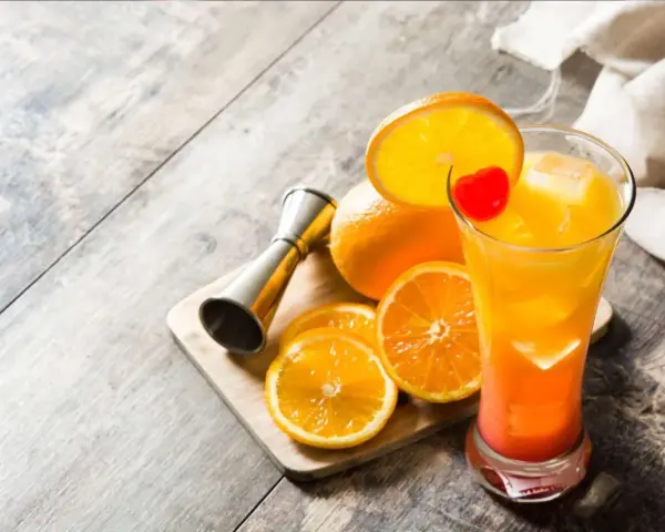 Pomarańczowe drinki: Klasyki, mocktaile i sekrety barmana