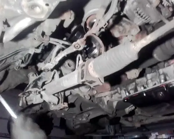 Wymiana alternatora Avensis D4D: Oszczędź 600 zł! Poradnik DIY