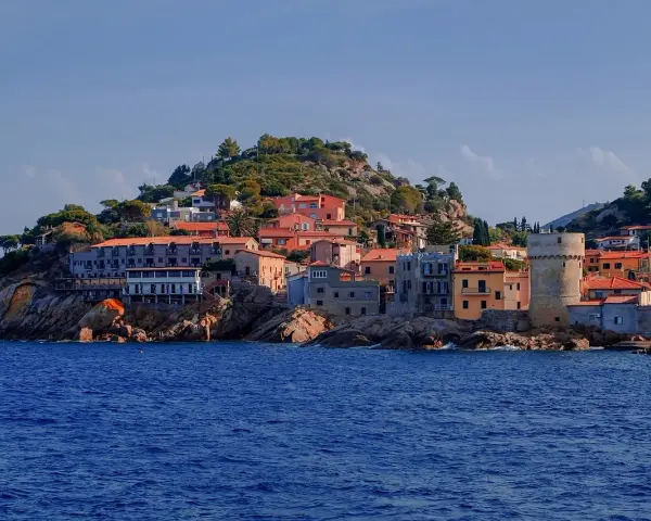 Alanya nad jakim morzem? Odkryj piękno Morza Śródziemnego
