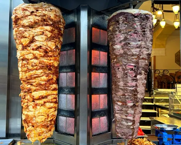 Czy kebab jest ciężkostrawny? Poznaj prawdę o jego wpływie na trawienie