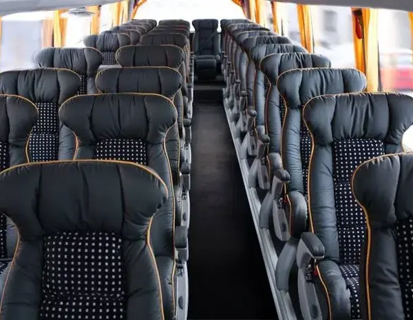 Autokar LUX: Co to znaczy? Sekrety komfortu i jak go rozpoznać.