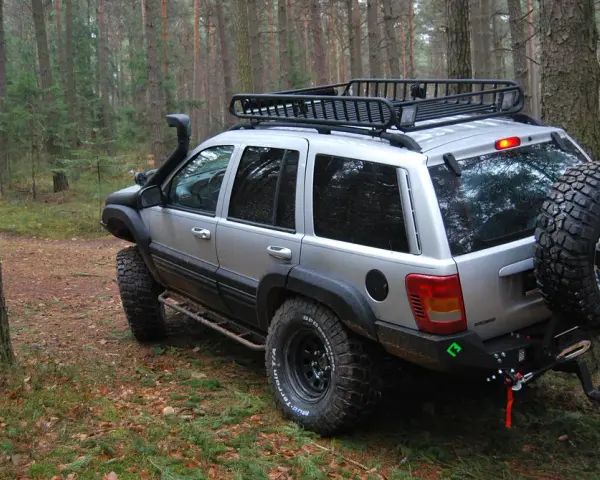 Jakie opony wybrać do Jeep WJ po lift 2 cale, aby uniknąć problemów?