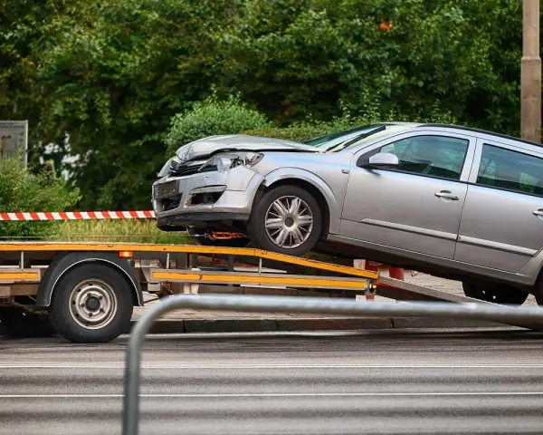 Rejestracja motoroweru w Polsce: Obowiązek i jak uniknąć kar?