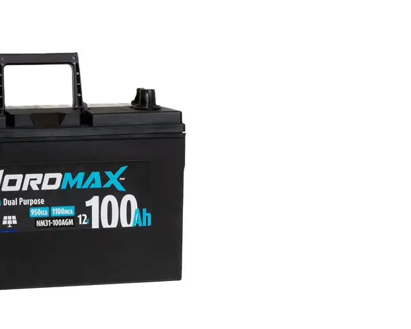 NordMAX Marine AGM Dual Purpose 100Ah batteri, redo att ladda för äventyr till sjöss eller på land.