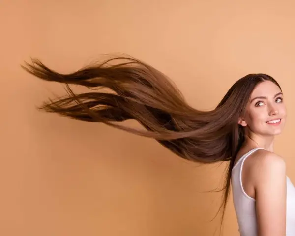 Wie viel cm wachsen Haare im Monat? Fakten, Mythen & Tipps
