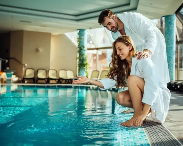 Hotelowe SPA: Jak się ubrać? Uniknij faux pas! Kompletny poradnik