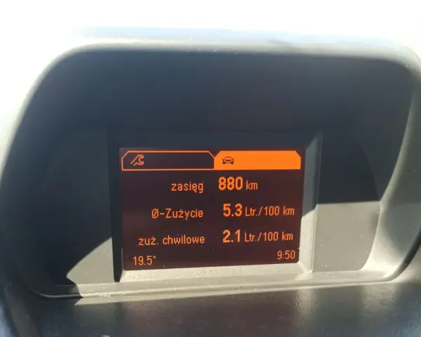 Pojemność baku Opel Meriva 1.4: Ile litrów? Rezerwa i zasięg