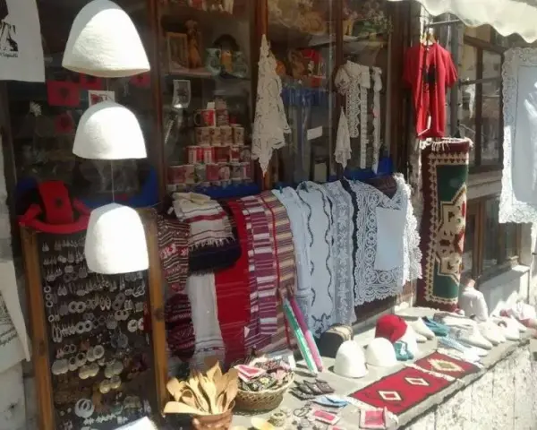 Albania - co warto kupić, by przywieźć wyjątkowe pamiątki?