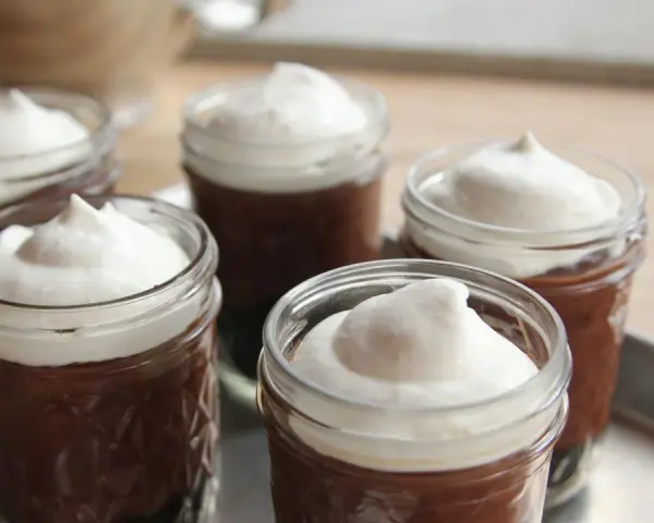 Jak zrobić pudding czekoladowy – prosty przepis na pyszny deser