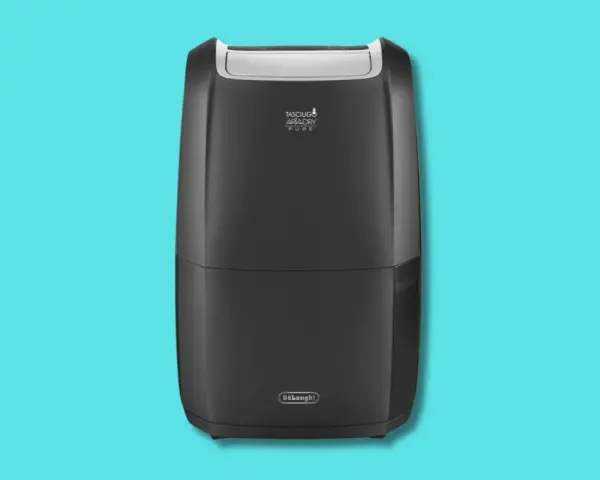 Deumidificatore De'Longhi AriaDry Pure. Valutare i deumidificatore pro e contro per un ambiente più salubre.