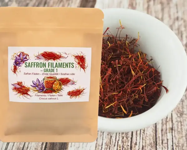 Szafran nitki, idealny do barwienia i aromatyzowania potraw. Zobacz, do czego można użyć szafran!