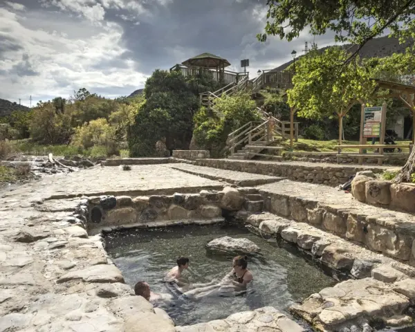Balneario de Arnedillo: Tu guía definitiva para un bienestar legendario