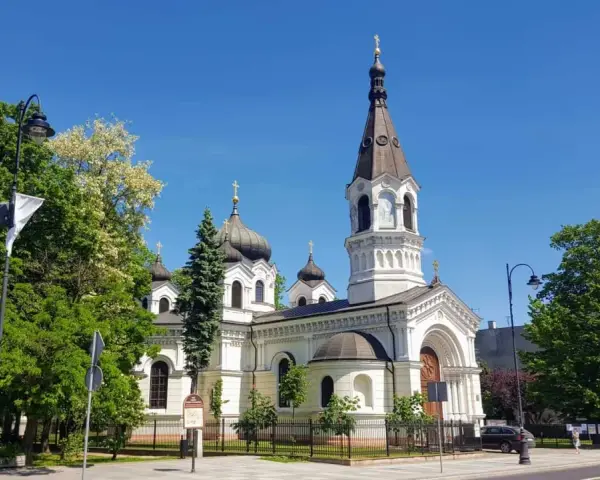 Piotrków Trybunalski: Atrakcje, Historia i Plan na Weekend
