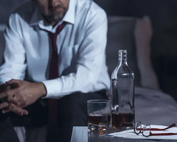 Ojciec, który nie interesuje się dzieckiem – jak chronić jego dobro?