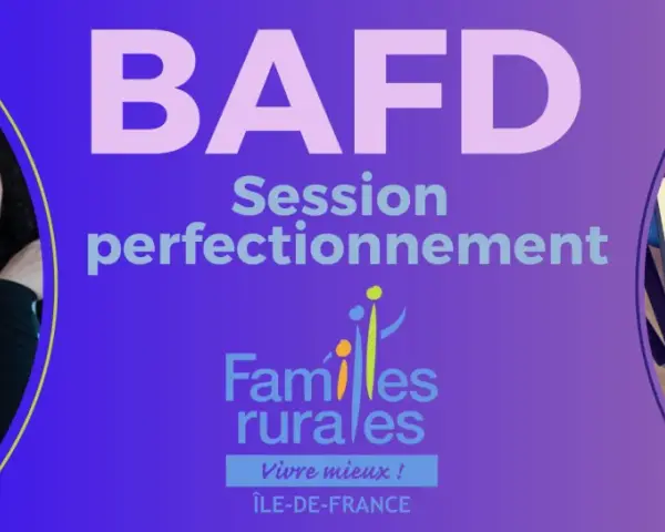 Jeunes souriants et mains travaillant sur un diagramme, texte BAFD perfectionnement.