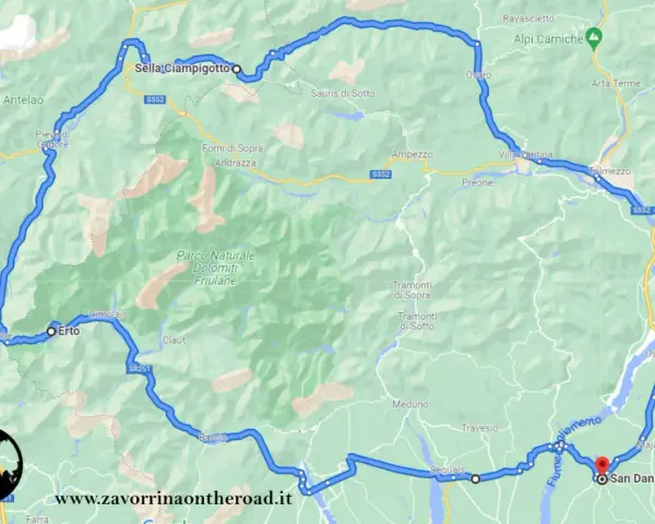 Mappa di un tour in moto che include la Sella Ciampigotto, le Dolomiti Friulane e San Daniele del Friuli.