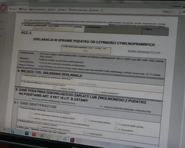 Formularz deklaracji PCC-3 na ekranie komputera.