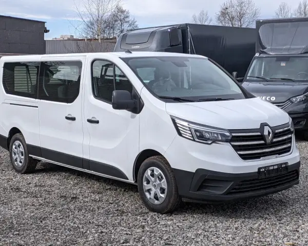 Jaki bus do 10 tys zł - najlepsze modele, które nie zawiodą