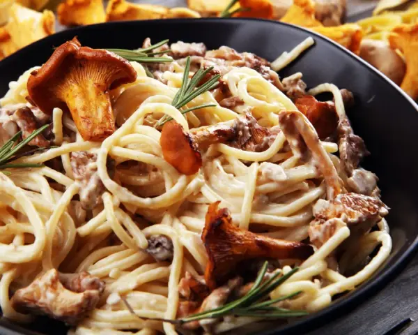 Pasta con Setas Perfecta: Recetas, Trucos de Chef y Variaciones